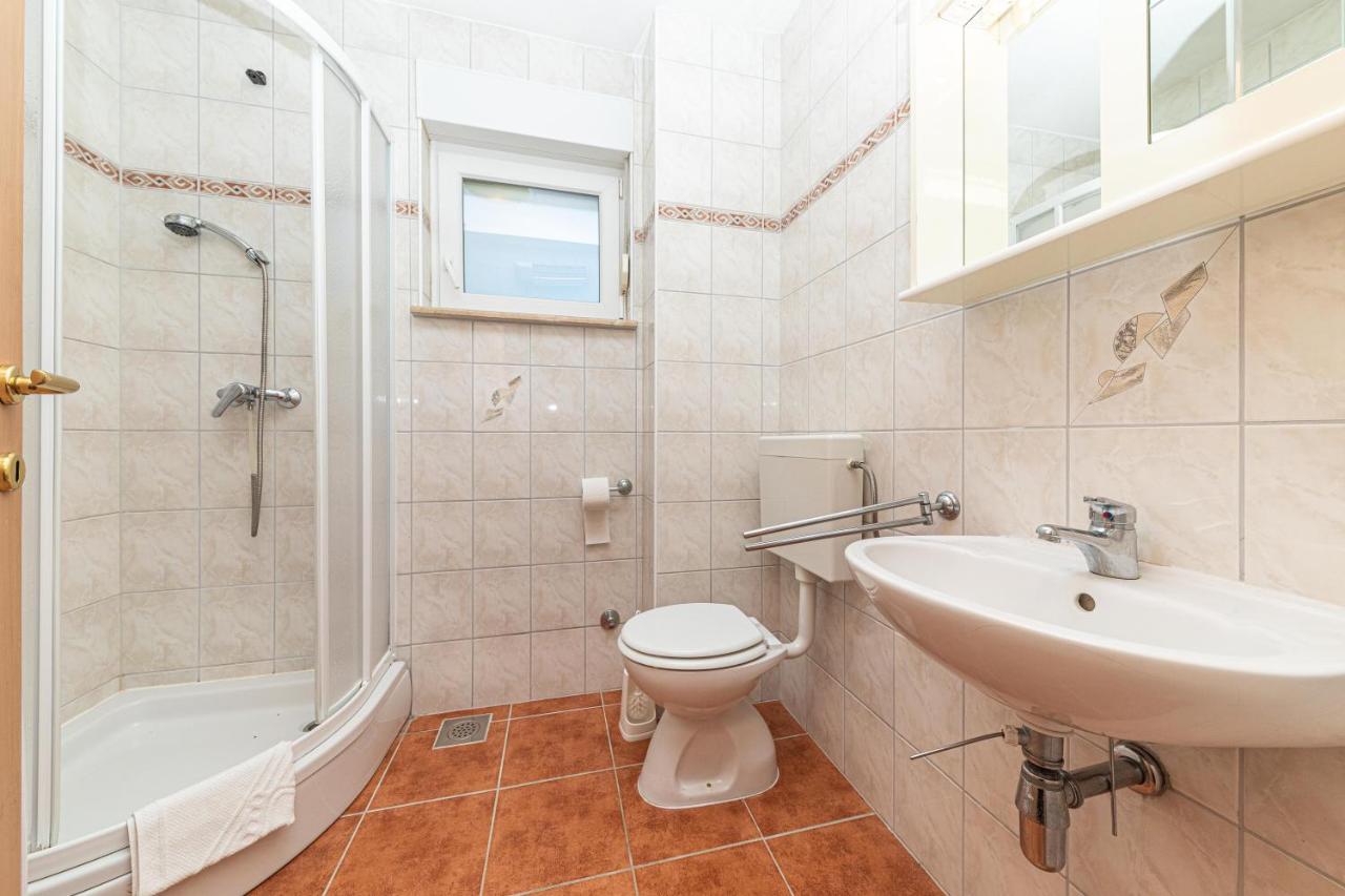 Sea View Apartments Sirena Okrug Gornji Exterior photo